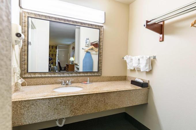Eco-Inn Suites Baytown Esterno foto